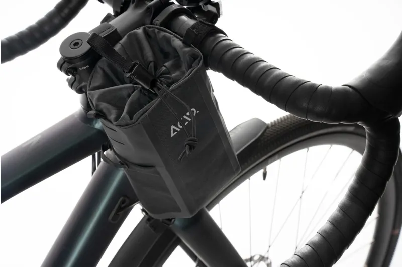 Acid Snack Pack Pro in Black-4